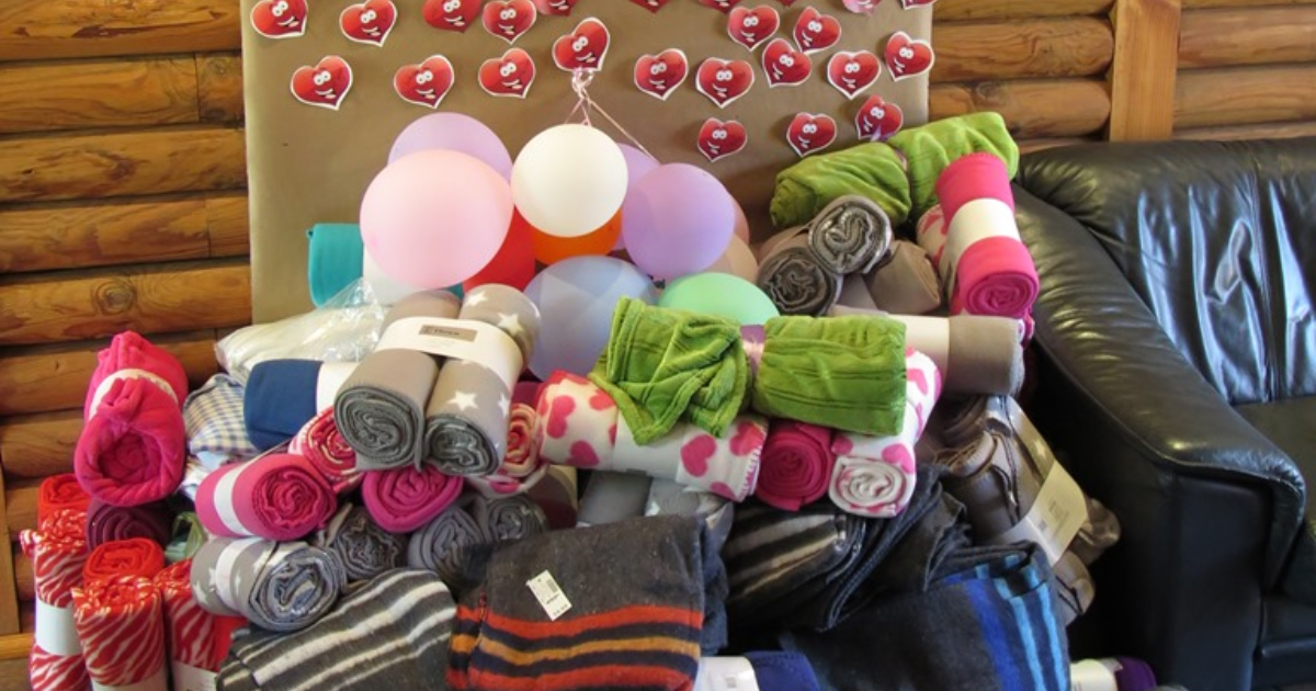 Blankets donated